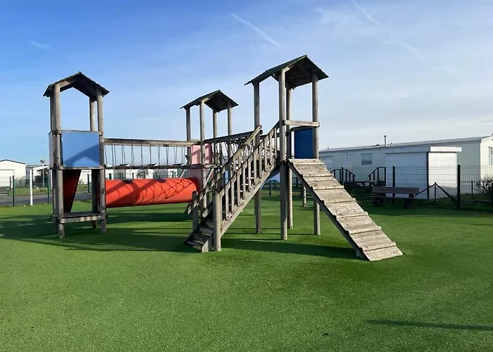 Familial A La 캠프장 *