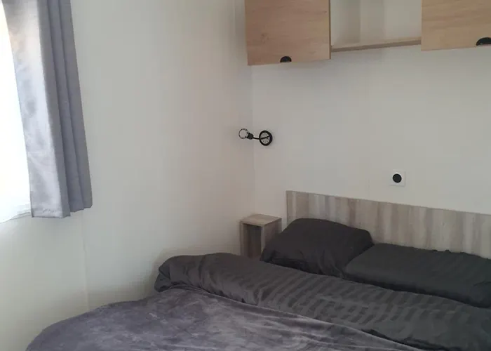 Familial A La 캠프장 미들케르케